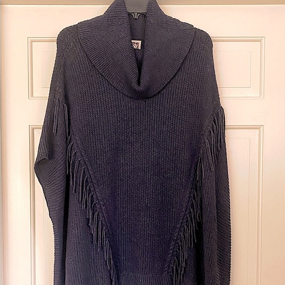 Bohemian Knit Turtleneck Navy Blue Knit Sweater Fringe Detail New With Tag Large - Picture 3 of 11